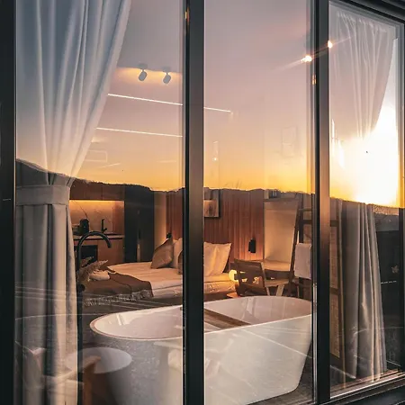 Moon Valley Resort