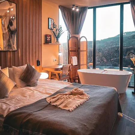 Resort Moon Valley